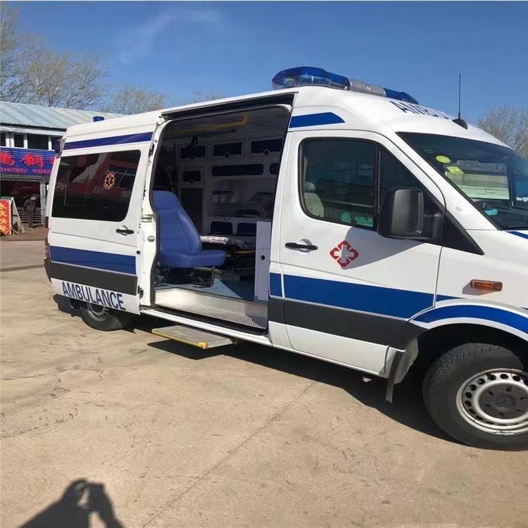 田阳私人长途救护车出租转院回家